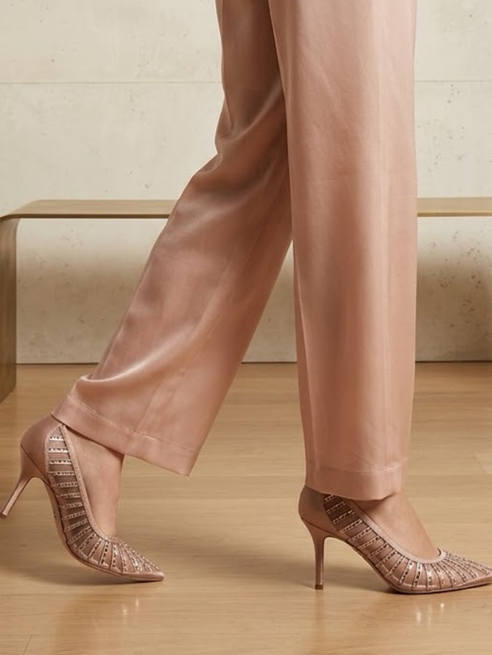 NIB Paolo Nude Satin Mesh Pump Heels Size 10